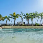 Surfers Paradise 2 Bed Great Views Pool