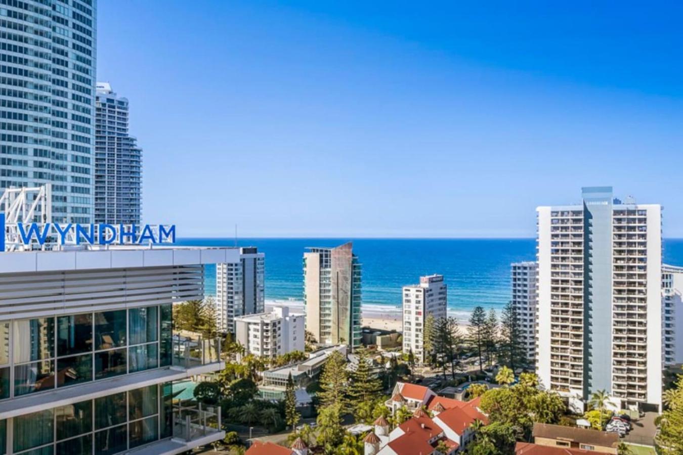 Apartment Surfers Paradise 2 Bed Great Views Pool Gold Coast